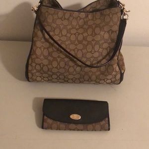 Authentic Expandable Coach Purse & Wallet